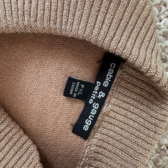 Cable & Gauge Gold Shimmer Sleeveless - Picture 4 of 8